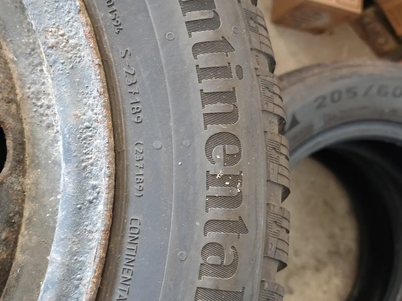 Billede 4 - Fire stålfælge med dæk CONTINENTAL 175/65 R 14