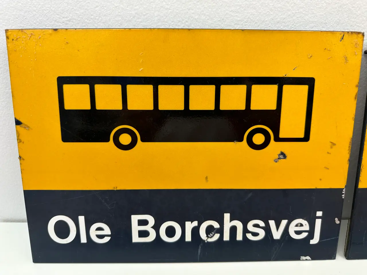 Billede 3 - 4 stk. busstation / busskilte