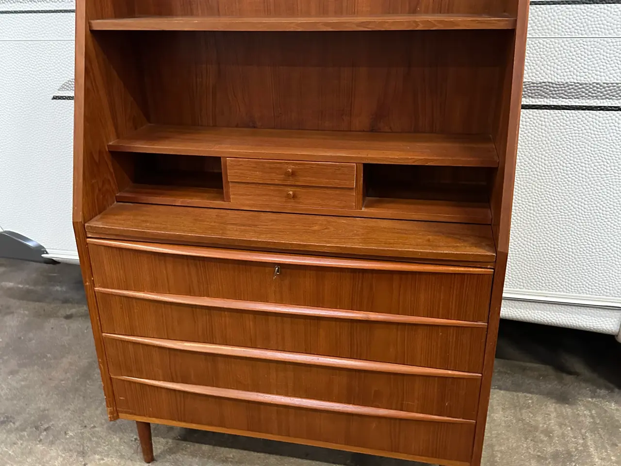 Billede 1 - Teak chatol