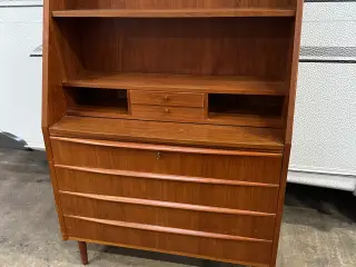 Teak chatol