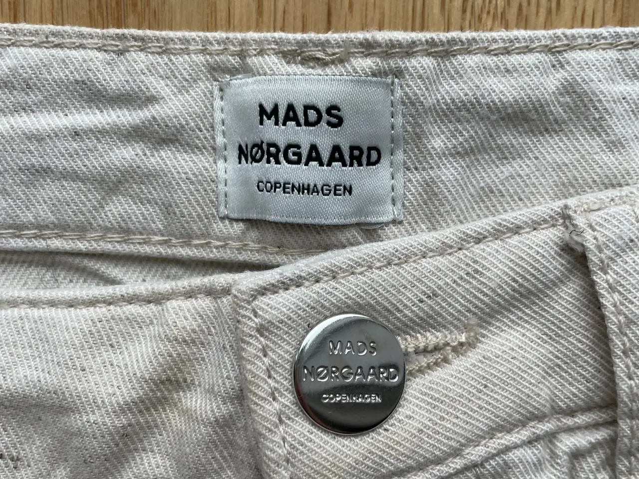 Billede 2 - Mads Nørgaard nederdel 