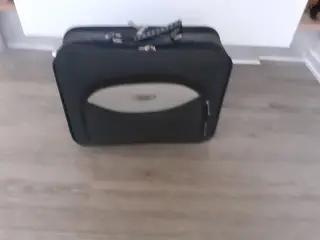 Computer taske 