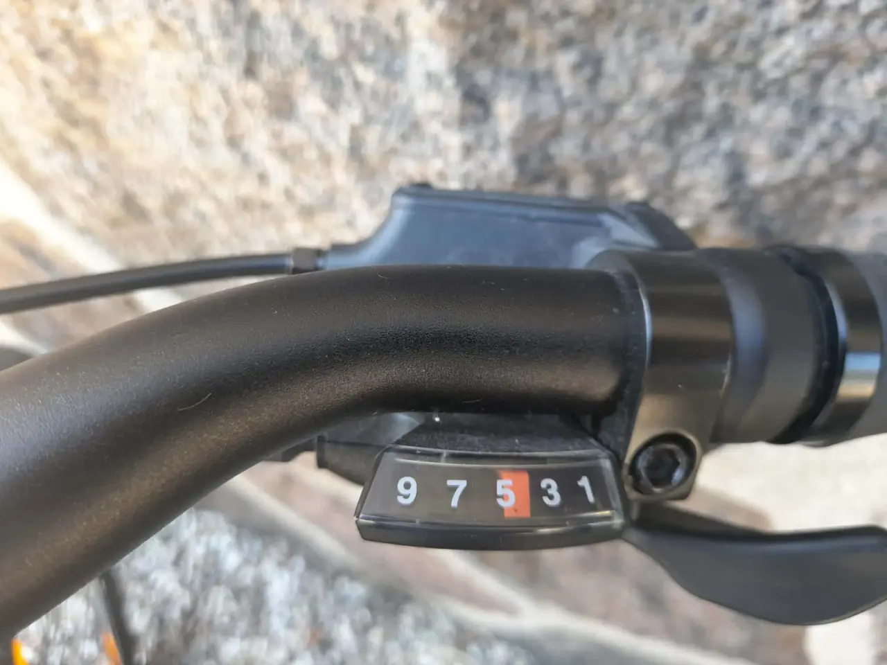 Billede 4 - Cykel, har kørt meget lidt.
