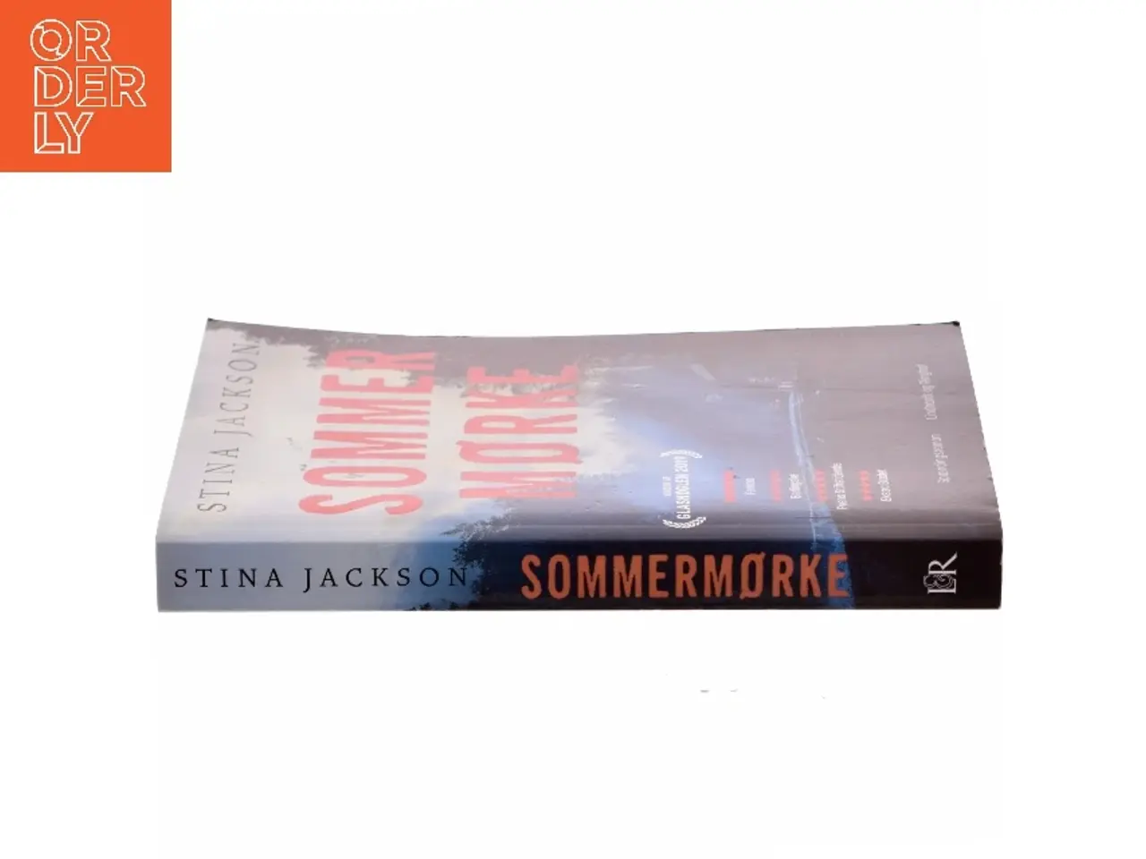 Billede 2 - Sommermørke af Stina Jackson (f. 1983) (Bog)