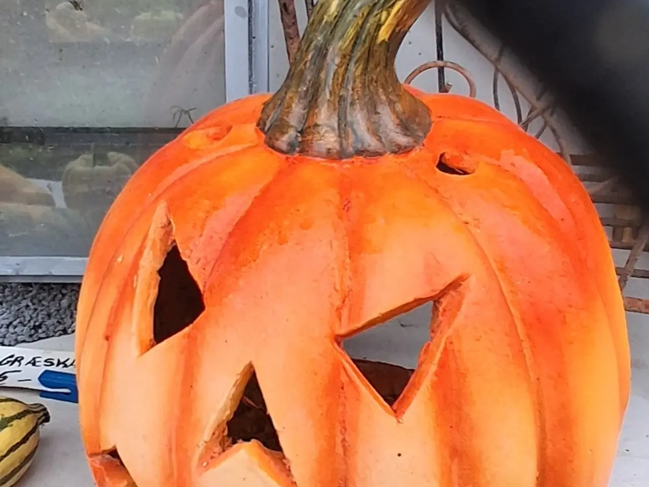 Billede 1 - Halloween  græskar  sælges 