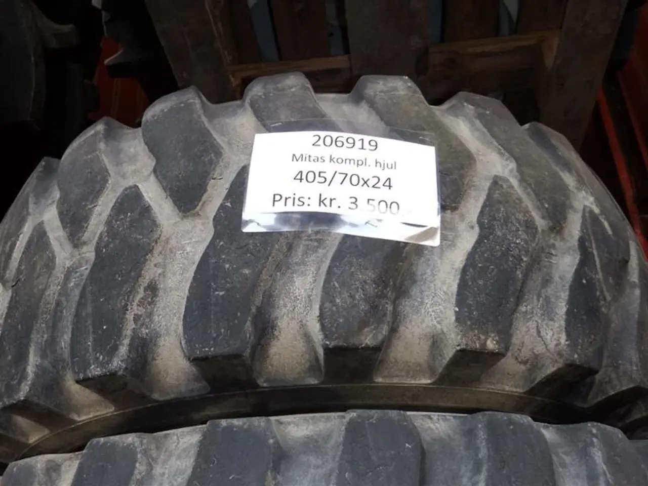 Billede 2 - Mitas 405/70-24