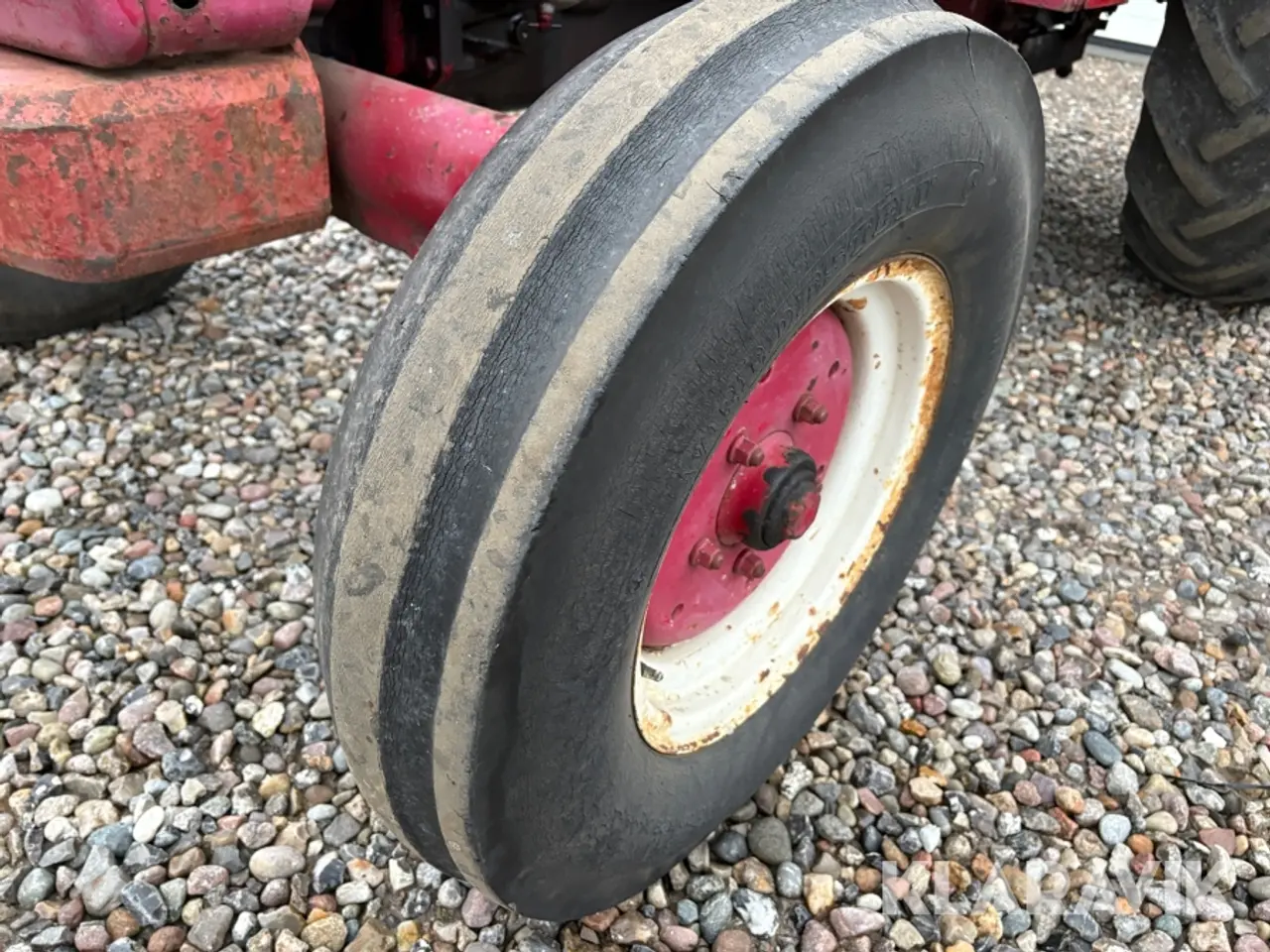 Billede 10 - Veterantraktor International 624 IH