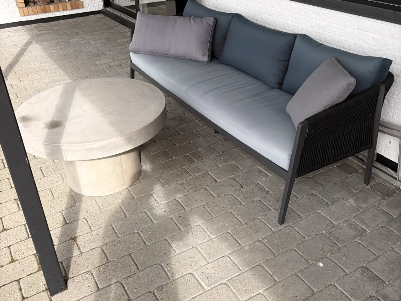 Billede 1 - Bud! Loungesofa og bord 