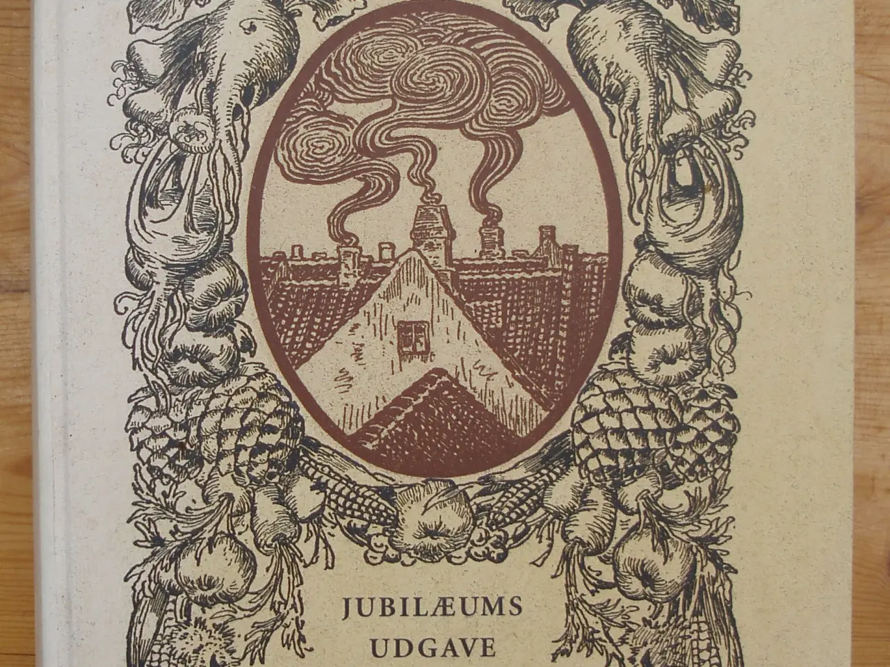 Billede 1 - Frk. Jensens kogebog Jubilæumsudgave