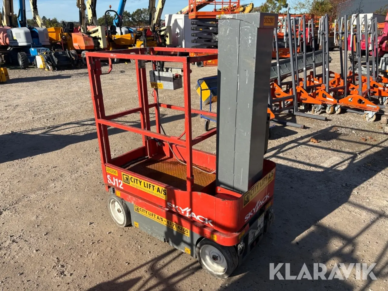 Billede 4 - Søjlelift SkyJack SJ12
