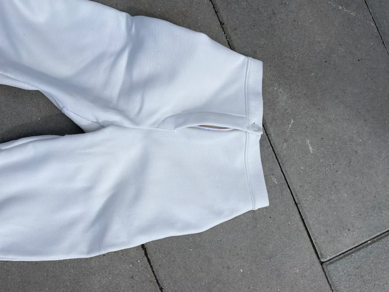 Billede 2 - Ridebuks Hvid Adult Medium