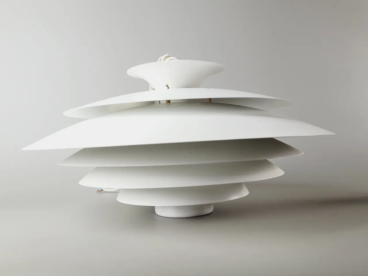 Billede 2 - ⭐️· Flot vintage Form-Light pendel - hvid