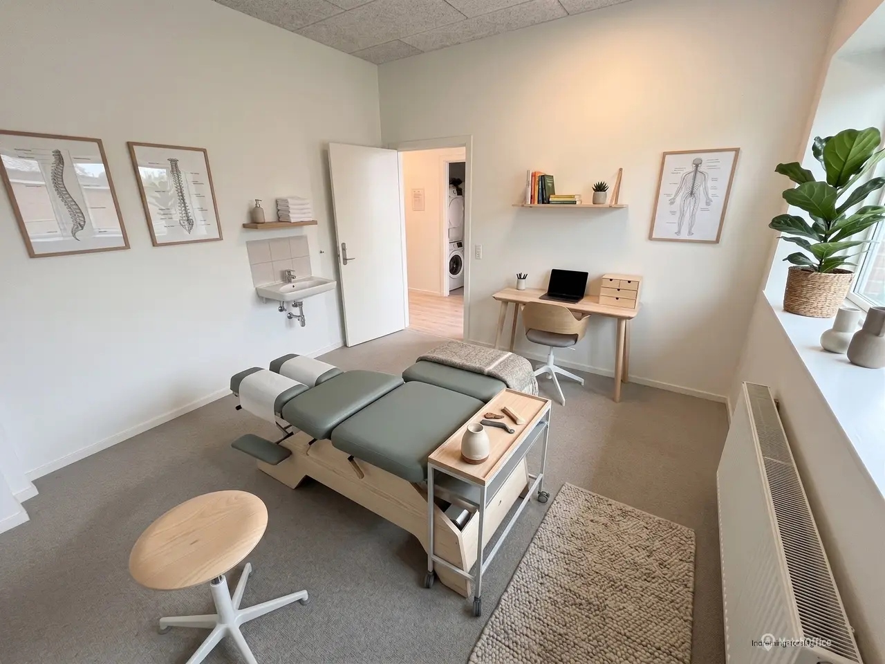 Billede 5 - Lys og velindrettet klinik på 179 m²
