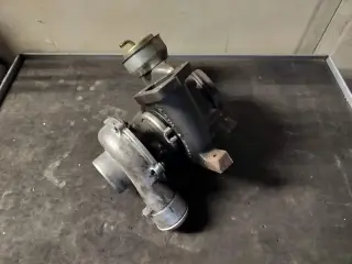 Turbolader fra Mercedes Vito W639 111CDI