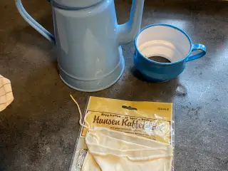 Madam blå kande.