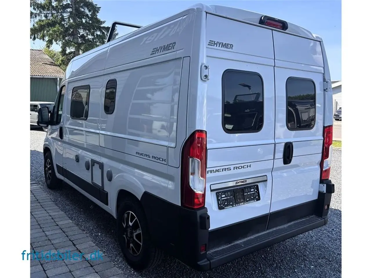 Billede 3 - 2024 - Hymer Ayers Rock 140 HK   Hymer Ayers rock top modellen af Hymers campervan på KUN 541 cm.