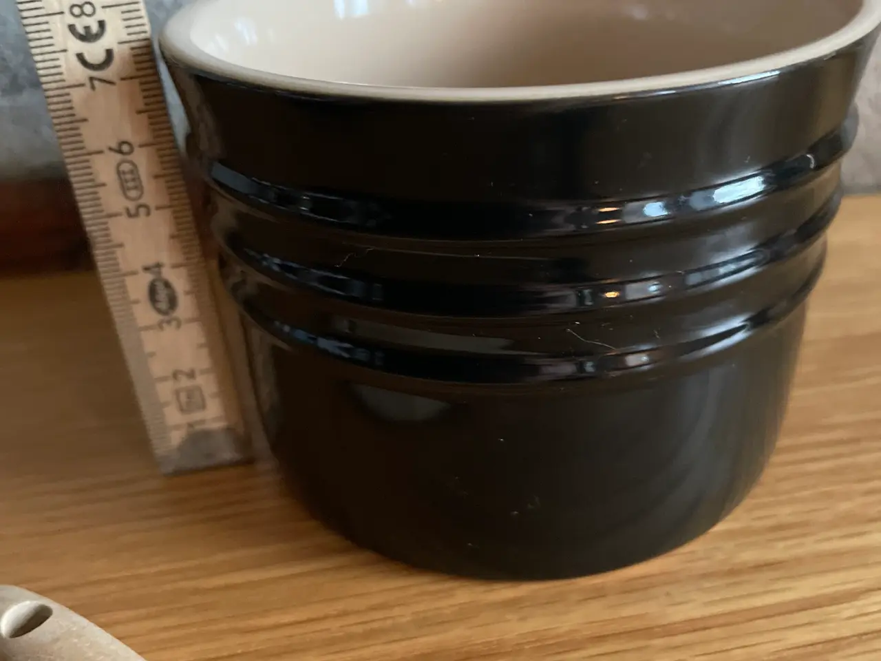 Billede 7 - Le creuset sukkerskål med ske sort 