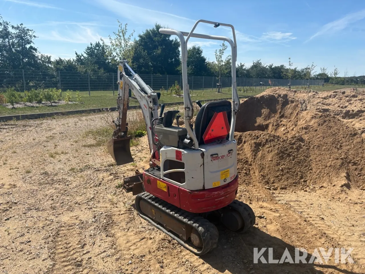 Billede 3 - Minigraver Takeuchi TB210R med tilbehør