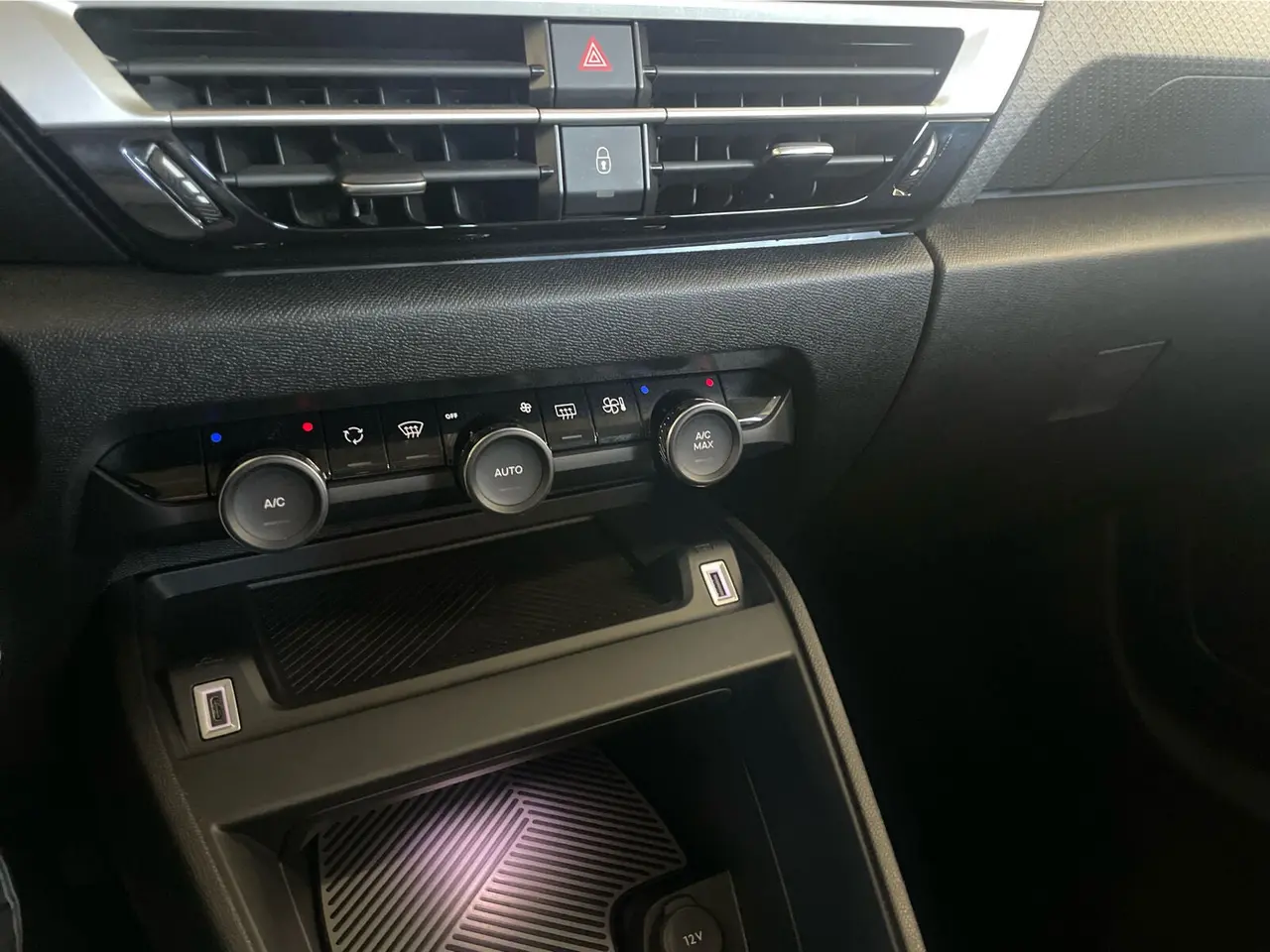 Billede 23 - Citroën ë-C4 50 Plus