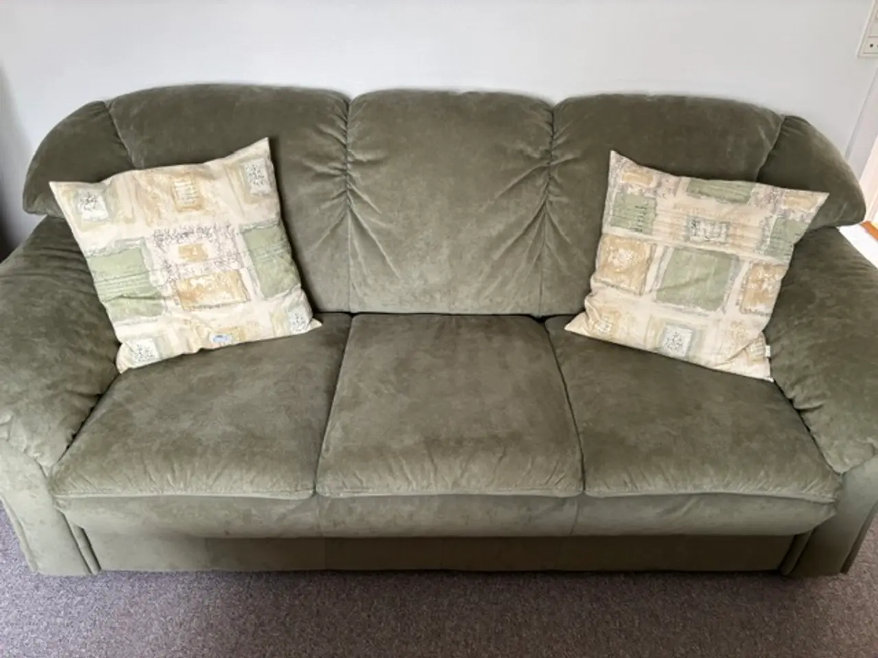 Billede 2 - 3-personers sofa med alcantara stof