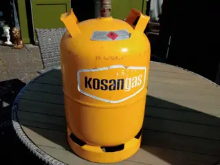 2 stk.tomme gasflasker