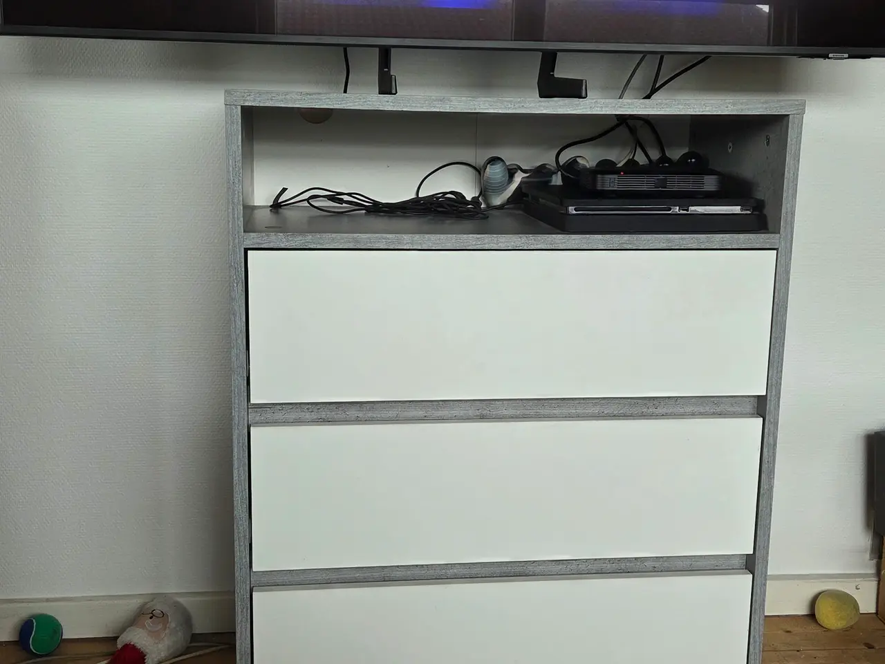 Billede 2 - Kommode/tvbord