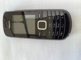 Nokia mobil model 1661-2 type RH 122