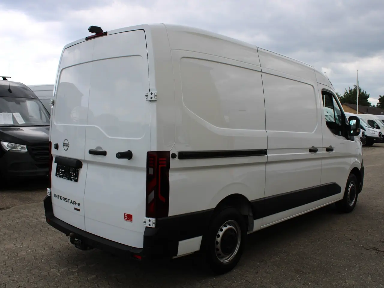 Billede 9 - Nissan Interstar 87 L2H2 N-Connecta Van