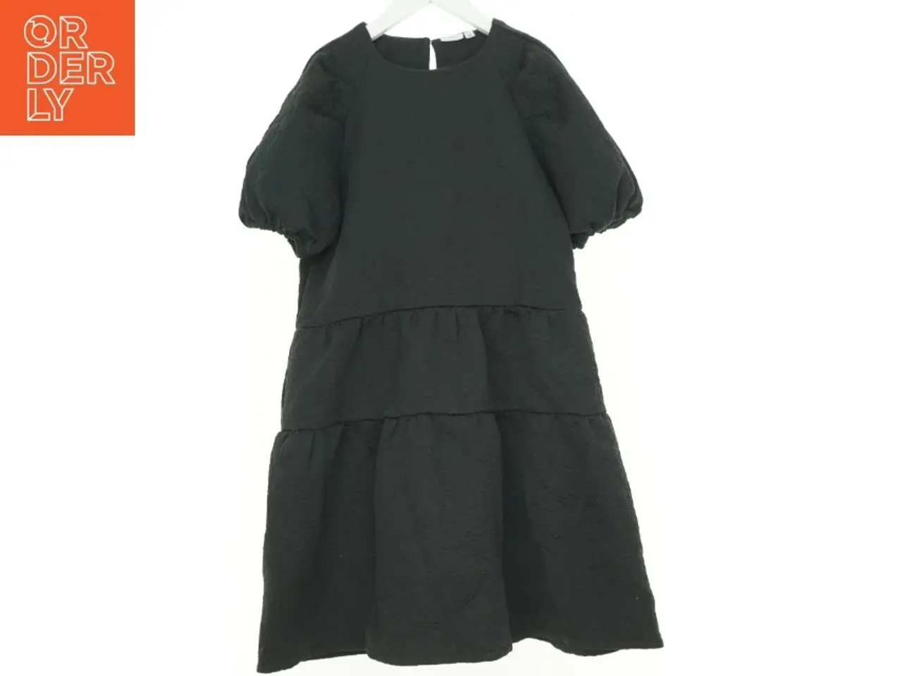 Billede 2 - Kjole fra Name It (str. 146 cm)