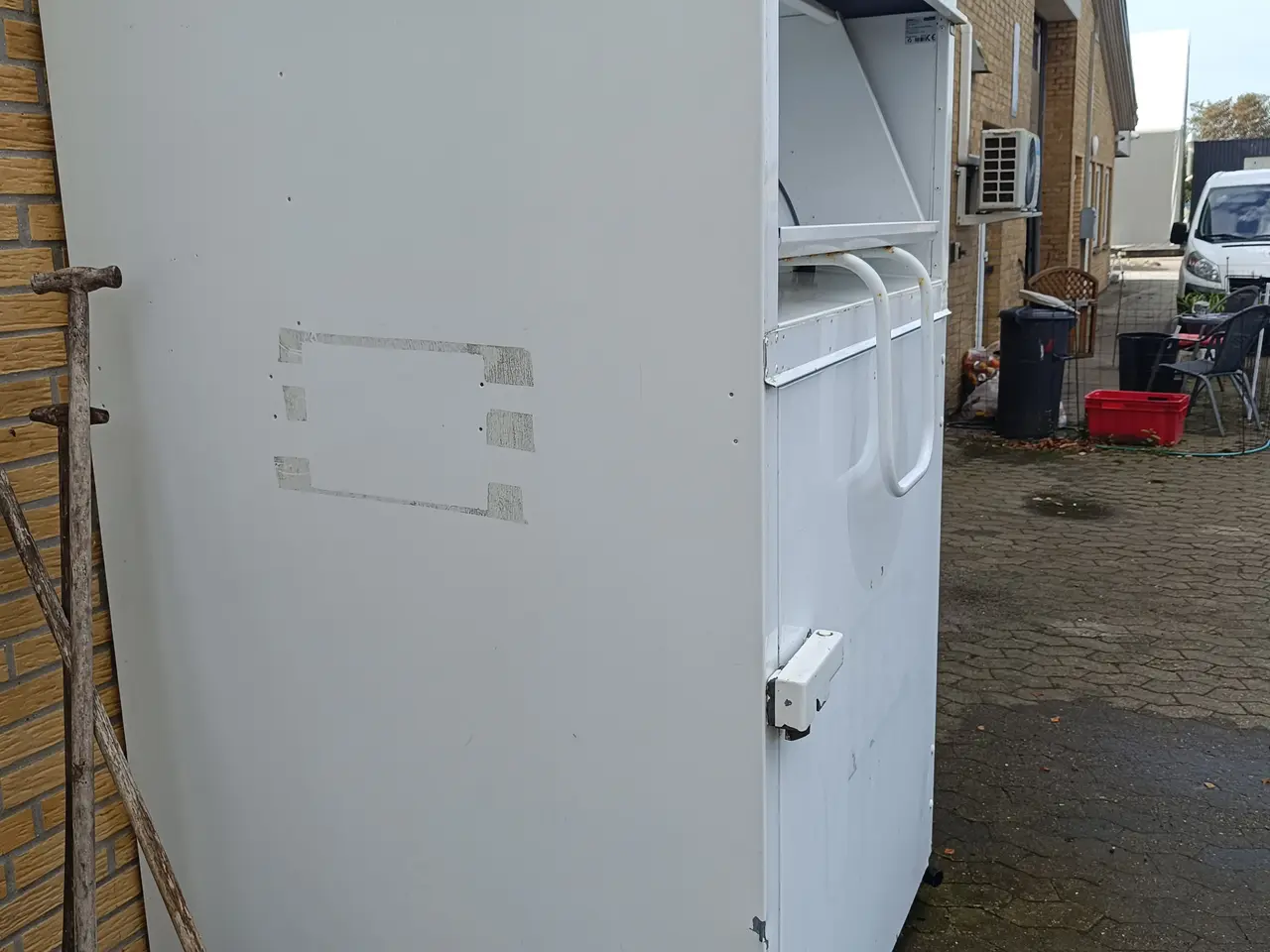 Billede 4 - Tøj container