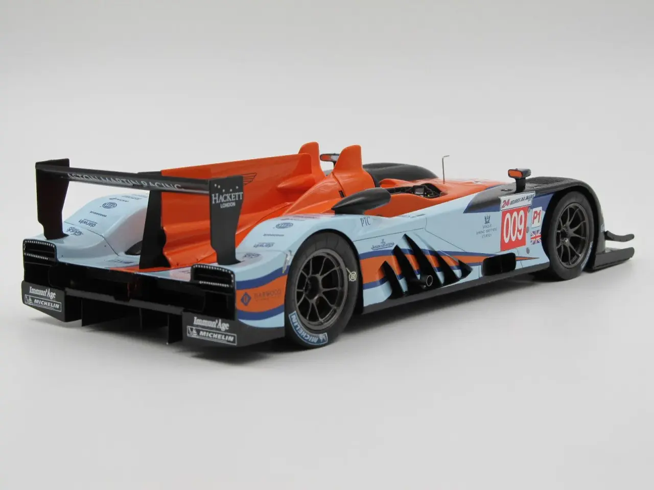 Billede 4 - 2011 Aston Martin AMR-One #009 - 1:18