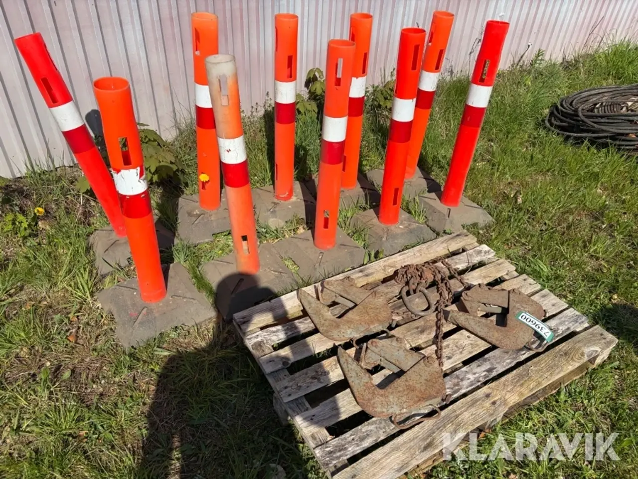 Billede 2 - Løftekrog til betonbrønd samt markering
