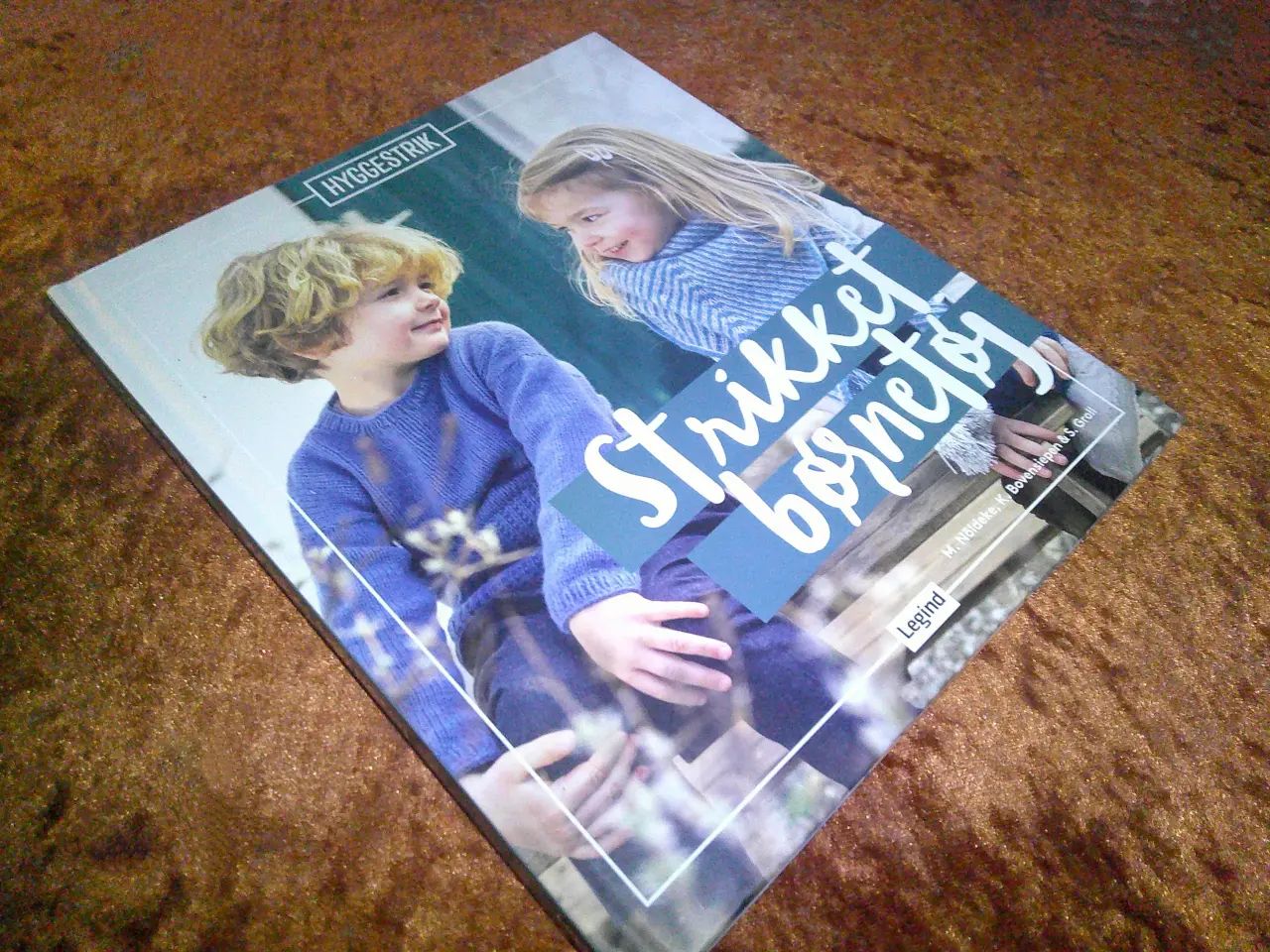 Billede 1 - Strikket børnetøj, M. Nöldeke, K. Bovensiepen,
