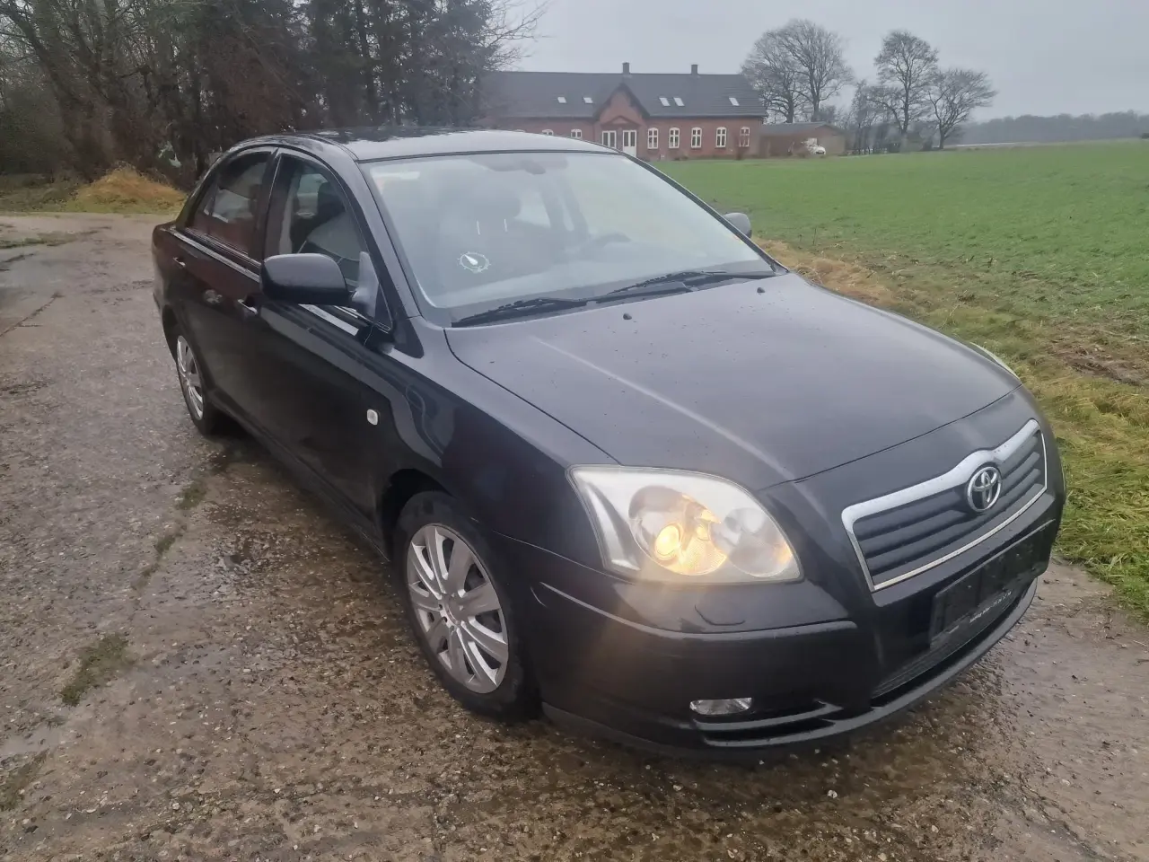 Billede 13 - !! Toyota Avensis Købes !!