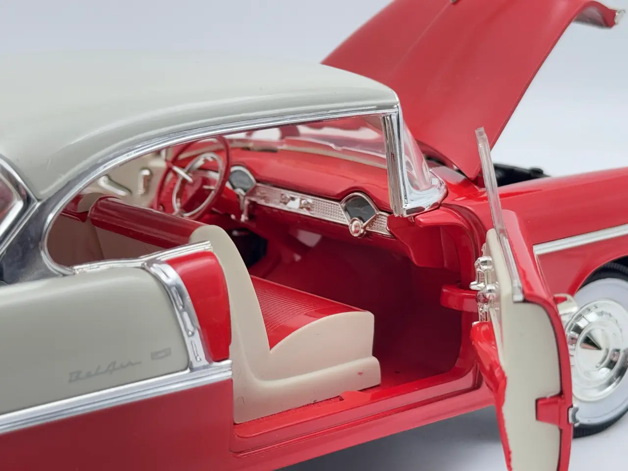 Billede 7 - 1955 Chevrolet Bel Air 1:18 Flot og detaljeret