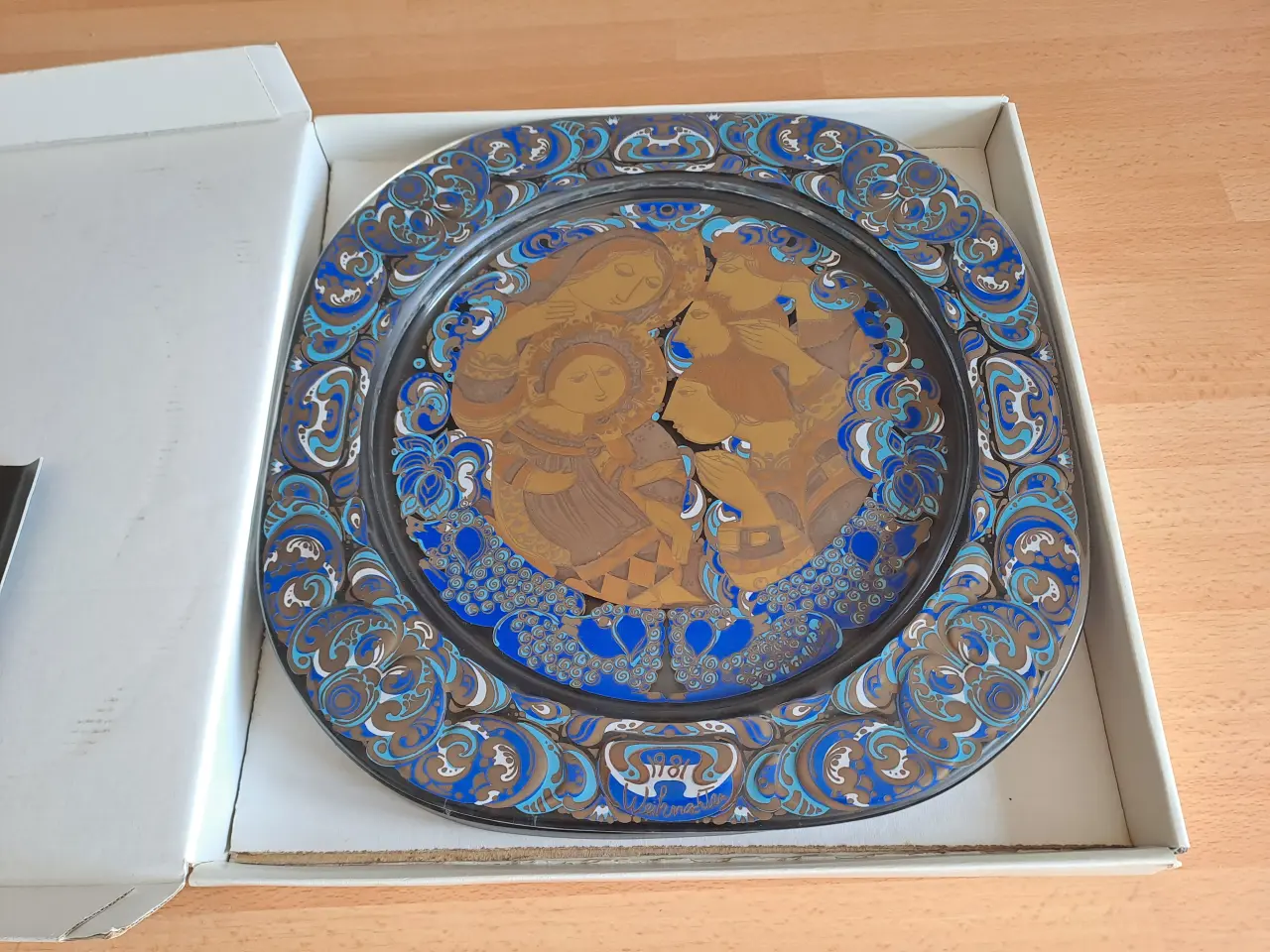 Billede 4 - 4 stk. Bjørn Wiinblad krystal glas platter.