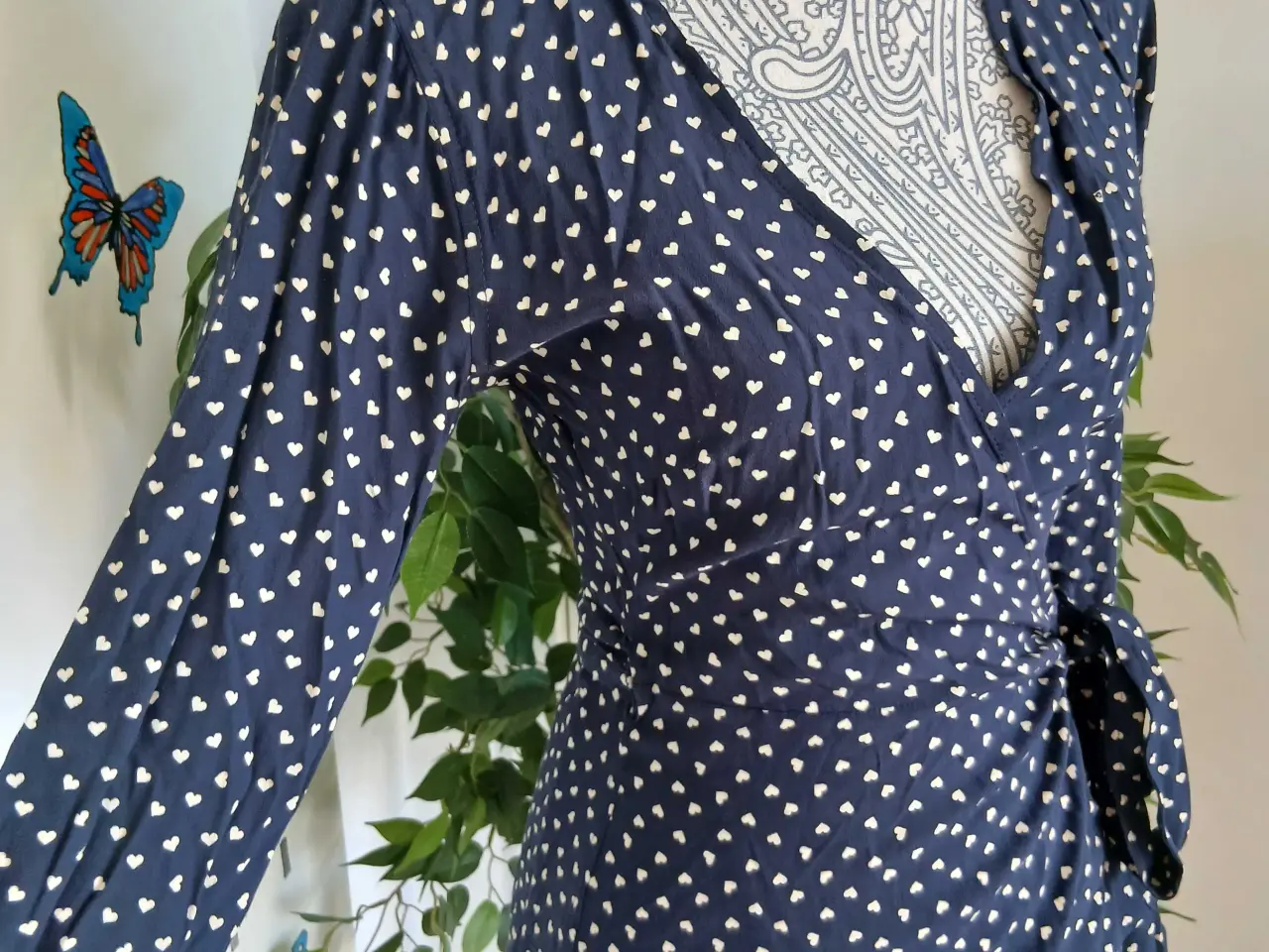 Billede 4 - Slå-om bluse. Ganni. XS/34