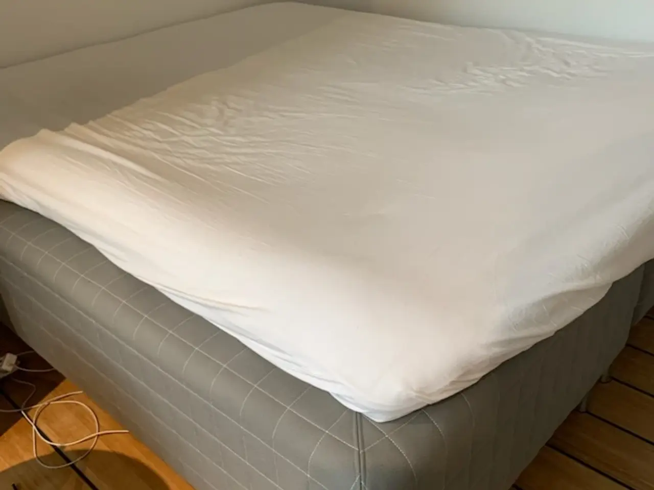 Billede 4 - IKEA SKOTTERUD boxmadras 2 stk 90x200 m. topmadras