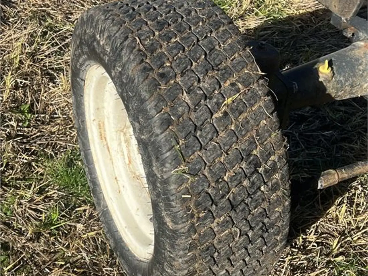 Billede 31 - New Holland Boomer 3045 - Video