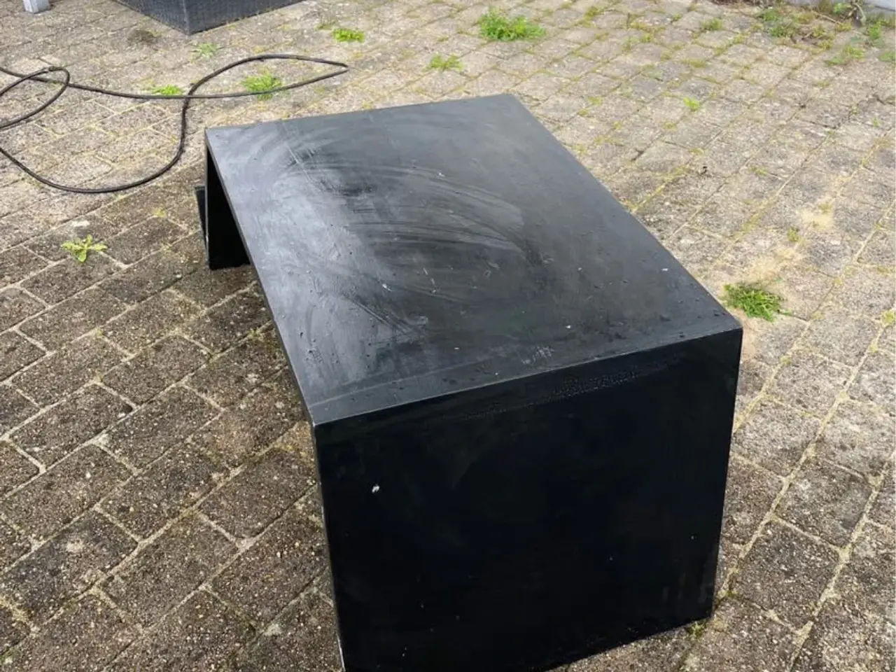 Billede 2 - Sofabord af træ