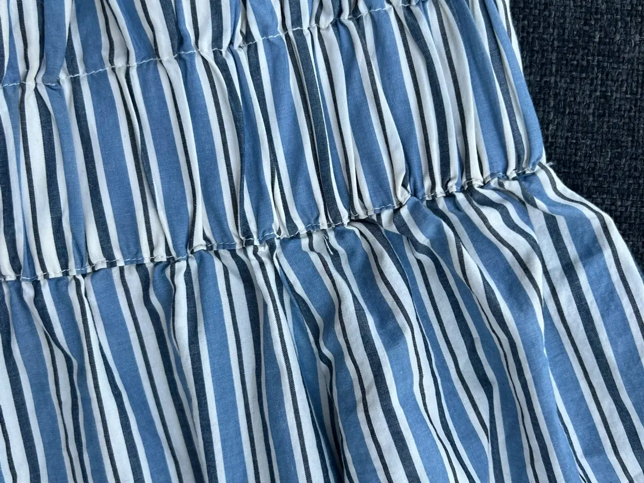Billede 3 - Off-shoulder-bluse