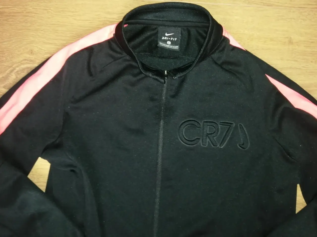 Billede 1 - CR7 RONALDO TRACK TOP, STR. 10-12 ÅR, I FLOT STAND