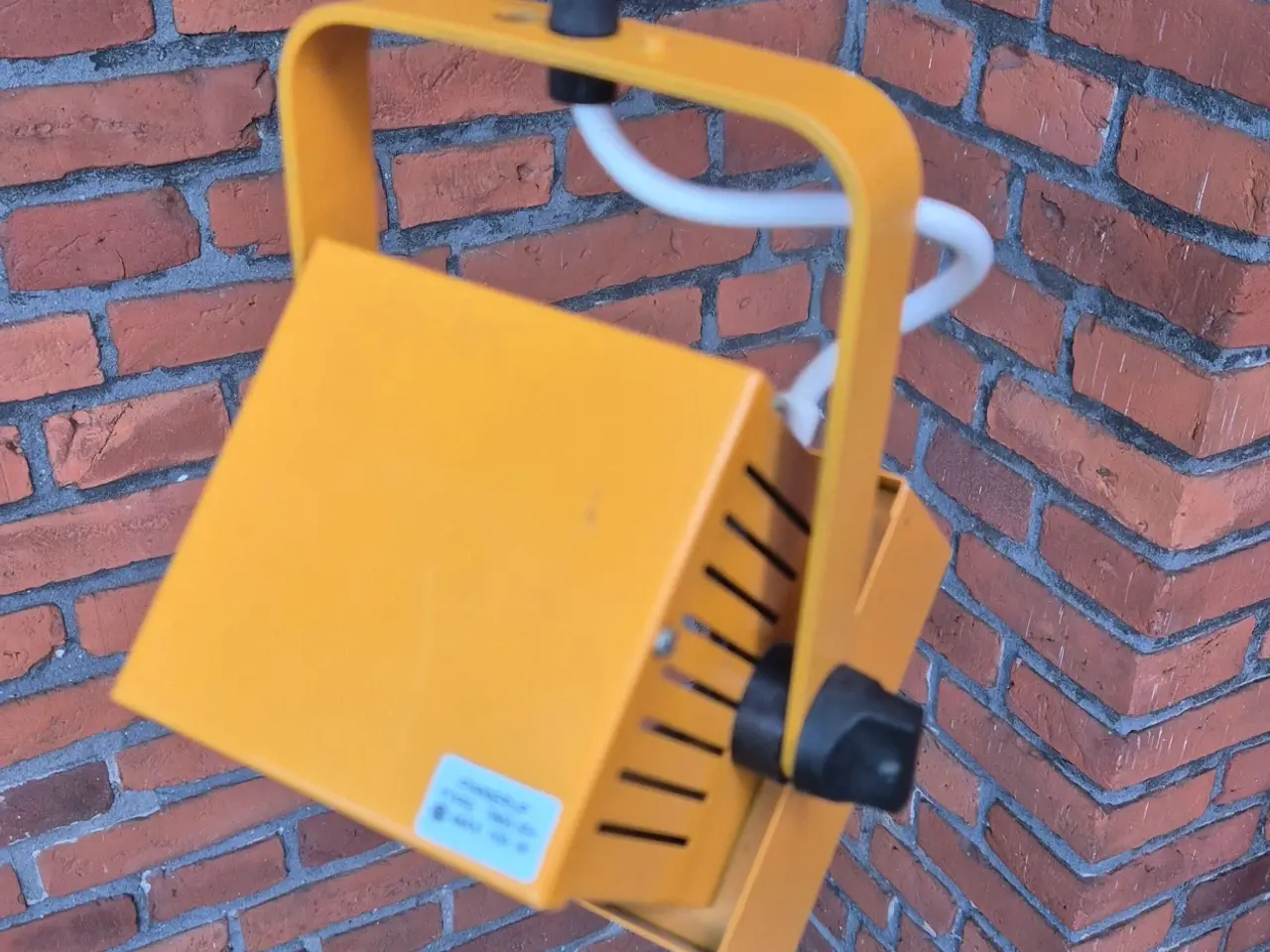 Billede 6 - Fine gule Finnerup-spot som fleksible pendler