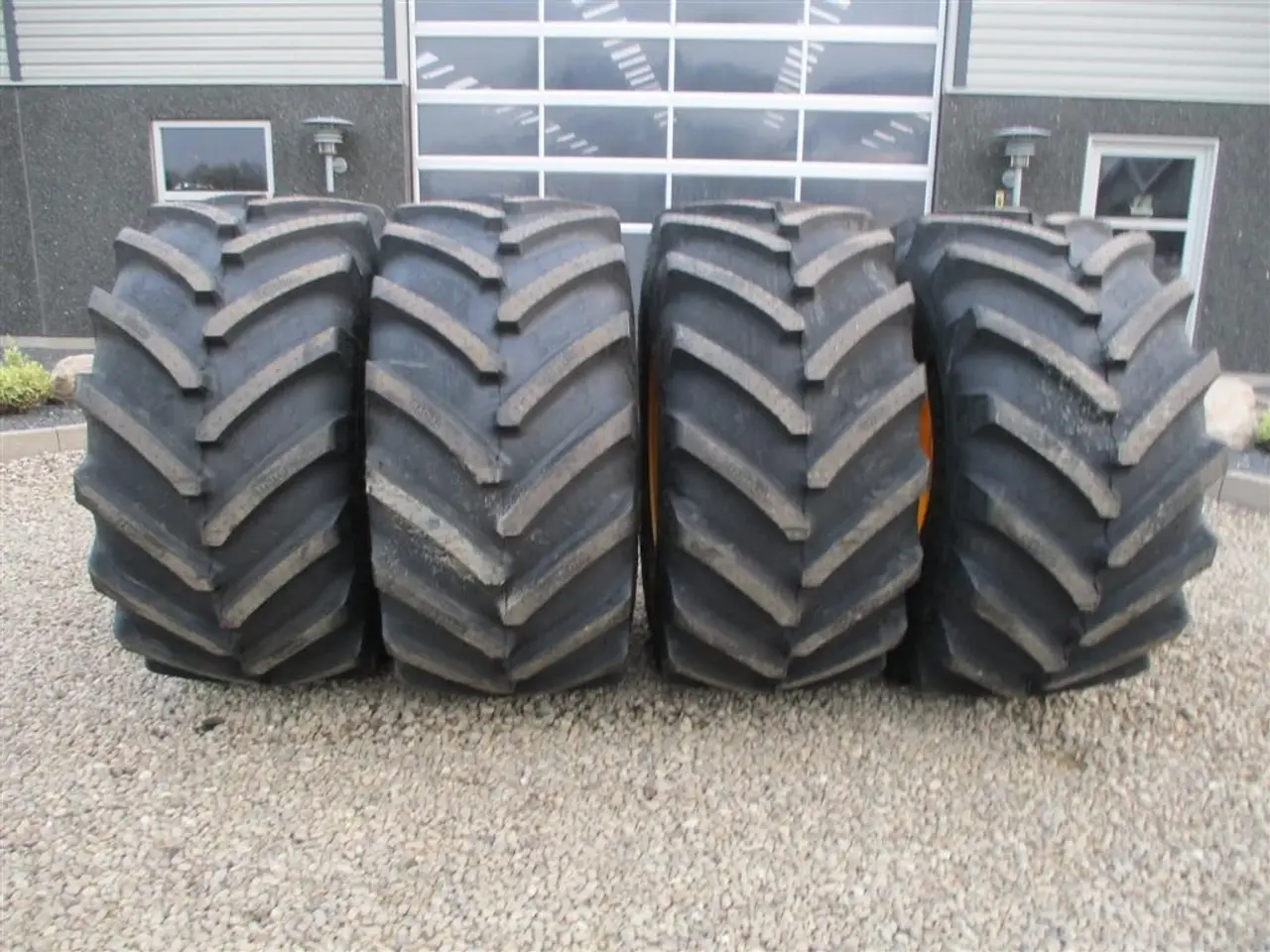 Billede 11 - BKT SÆT TILBUD 750/65R26 med fælge