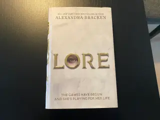 Lore af Alexandra Bracken, fairyloot, signed
