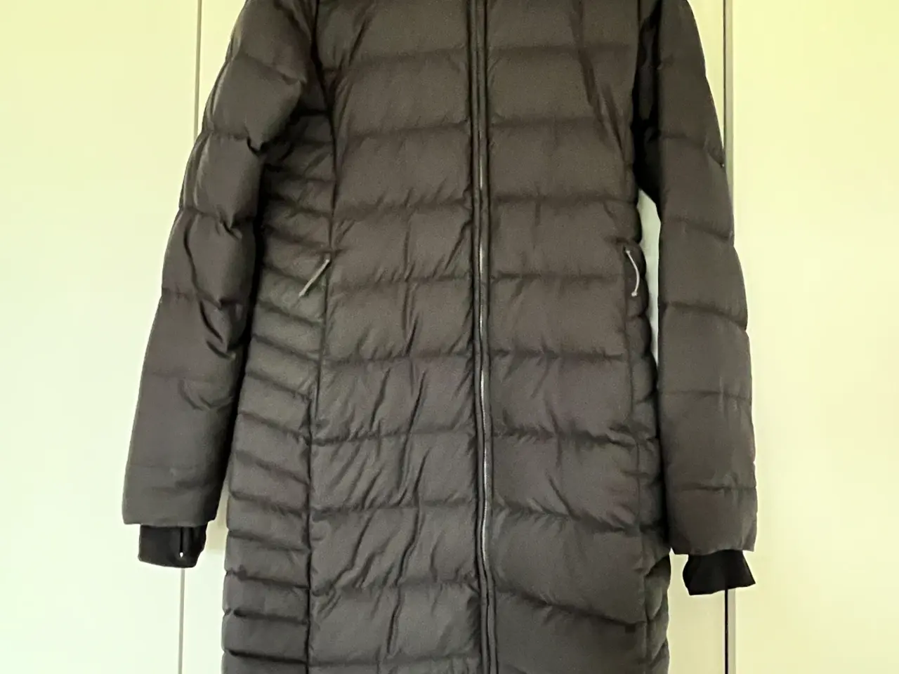 Billede 5 - Vinterjakke fra Rab Women's Deep Cover Down Parka