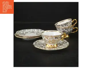 Porcelænskopper og kagetallerkener fra Bareuther (str. 3 kopper. ø 7 cm. 3 tallerkener. ø. 12 cm)