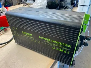 Power Inverter 3000W