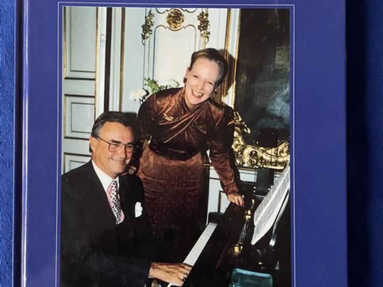 Billede 1 - Regentparret - Sesam 1992 - Pæn