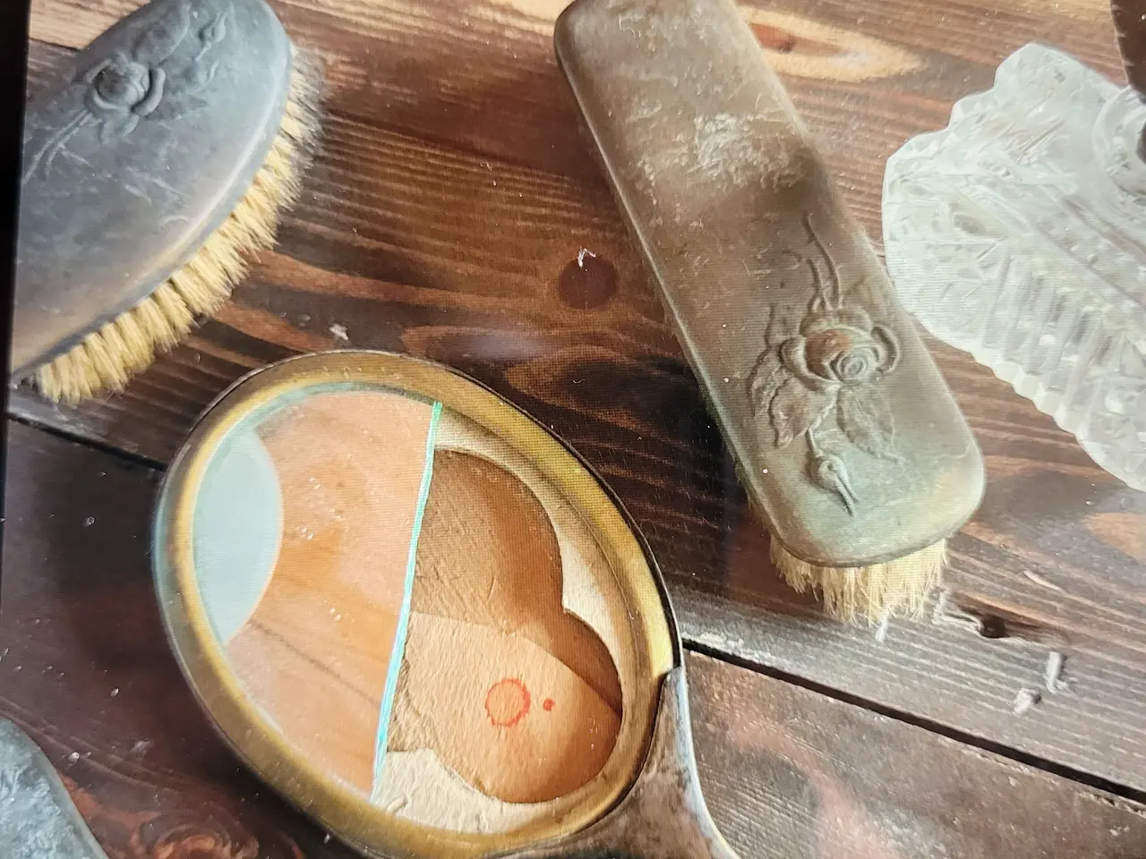 Billede 2 - Børstesæt, oplukker, parfume flakon, pilleæske